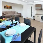 Dragi With Pool, Sauna, & Whirlpool * Opatija