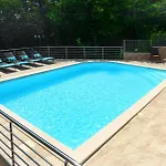 Dragi With Pool, Sauna, & Whirlpool *