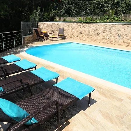 Dragi With Pool, Sauna, & Whirlpool * Abbázia