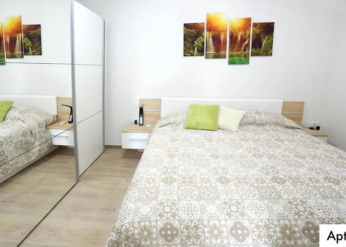 Apartment Dragi With Pool, Sauna, & Whirlpool