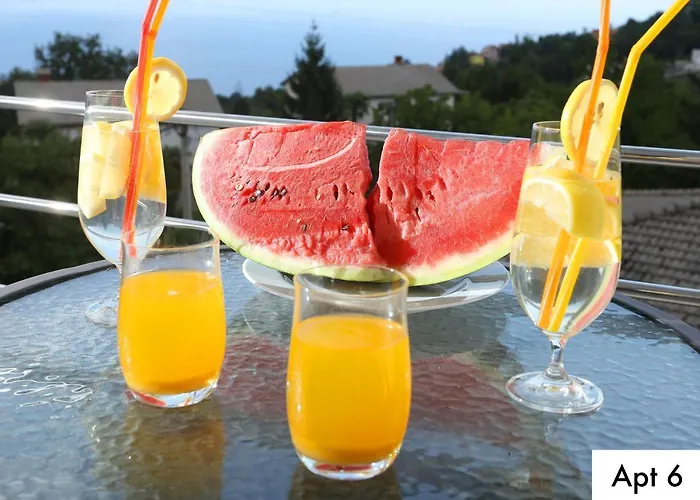 Dragi With Pool, Sauna, & Whirlpool Appartement Opatija