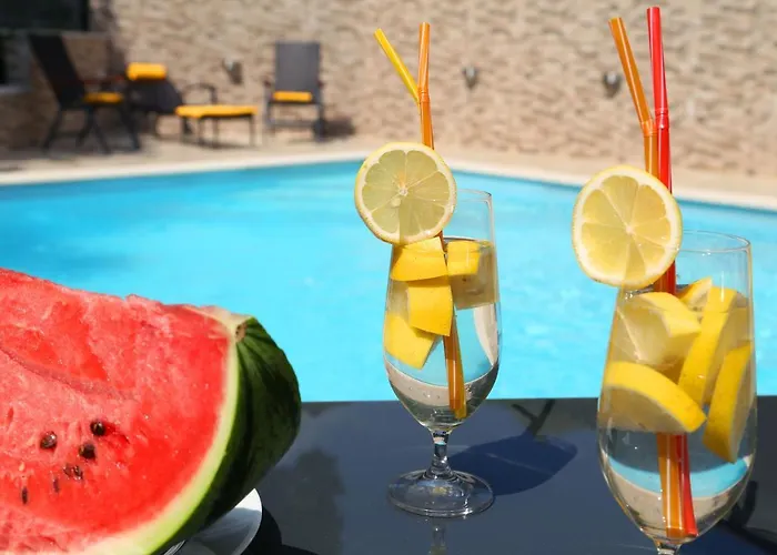 Dragi With Pool, Sauna, & Whirlpool Apartment Opatija