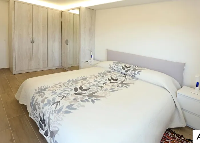 Apartment Dragi With Pool, Sauna, & Whirlpool