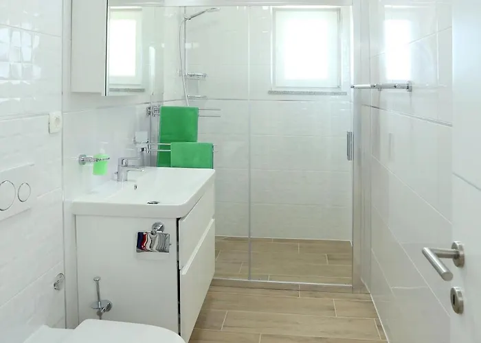 Dragi With Pool, Sauna, & Whirlpool Apartment Opatija