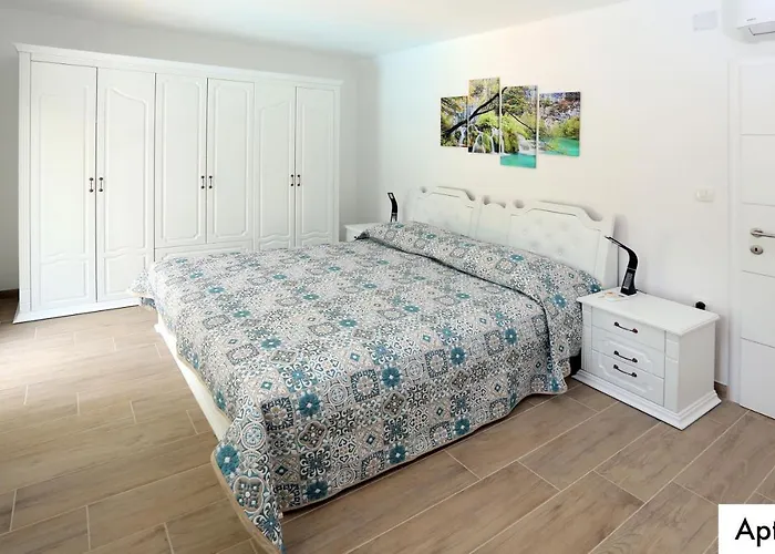 Dragi With Pool, Sauna, & Whirlpool Apartman Abbázia